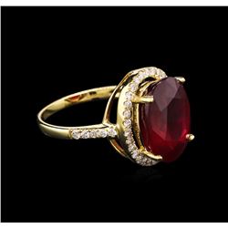 9.77ct Ruby and Diamond Ring - 14KT Yellow Gold