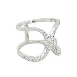14KT White Gold 0.64ctw Diamond Ring