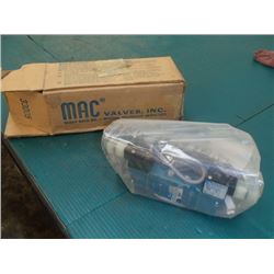 New Mac Pneumatic Valve, 421A-B0A-DM-DJAJ-1KF