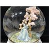 Image 3 : New Musical Snowglobe