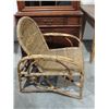 Image 2 : Antique Wicker Chair