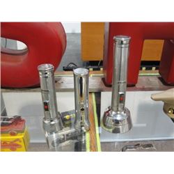 3 Vintage Eveready Flashlights