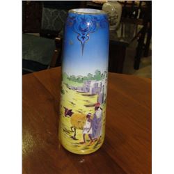 K&G Guneville Vase 10"