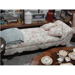 1920's Fainting Couch