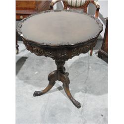 Carved Walnut Piecrust Table w/Pawfeet