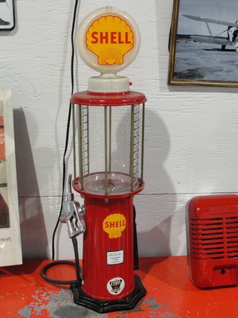 Shell Gasoline Dispenser Shell Gas Pump Beverage Dispenser