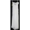 Image 2 : WHITE CHIFFON WEDDING GOWN - SIZE 8