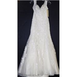 IVORY LACE COVERED ZIPPER BACKED WEDDING GOWN WITH