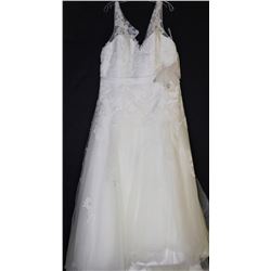 WHITE LACE COVERED BUTTON BACK WEDDING GOWN