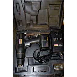 CRAFTSMAN 13.2V DRILL  W/CHARGER