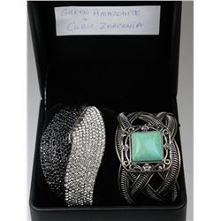 BOX W/2 ESTATE BRACELETS - GREEN