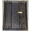 Image 1 : FOLD AWAY ANIMAL CRATE 22"H X 18"W 24"L