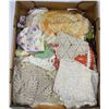 Image 1 : FLAT OF DOILIES