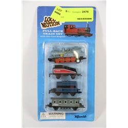 LOCO MOTION PULL BACK TRAIN SET