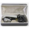 Image 1 : VINTAGE PHILIPS DELUXE SHAVER W/3 SHAVING