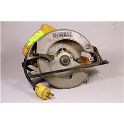 DEWALT CIRCULAR SAW