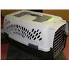 Image 1 : "PET TAXI" PET KENNEL