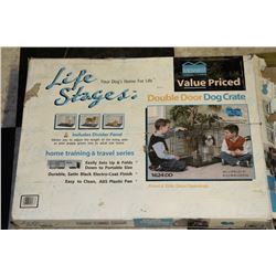 BRAND NEW DOG KENNEL 24"X18"X21" IN BOX