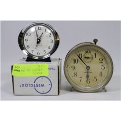 PAIR OF VINTAGE CLOCK