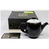 Image 1 : 200TH ANNIVERSARY "JET" TEAPOT IN BOX RETAIL $149