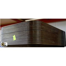 LOT OF 20 BROWN TRAYS 16"X12"