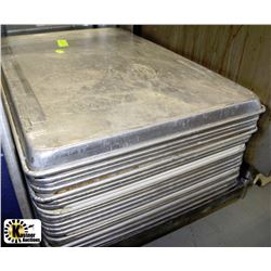BUNDLE OF 26 STANDARD SIZE BAKING TRAYS
