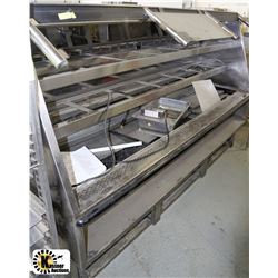 LARGE HEATED DISPLAY