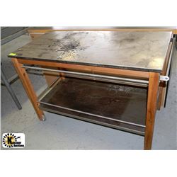 DIRTY STAINLESS STEEL TABLE
