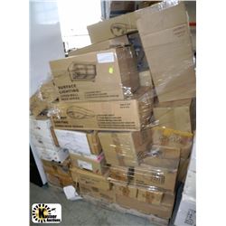 PALLET OF ASSORTED POT LIGHTS & LIGHT FIXTURES ON