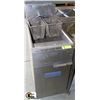 Image 1 : IMPERIAL GAS DEEP FRYER- GOOD WORKING ORDER