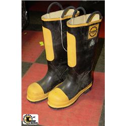 BRAND NEW ACTON STEEL TOE RUBBER BOOTS SIZE 6