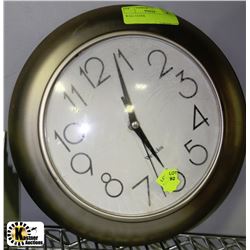 WALL CLOCK