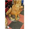 Image 2 : CHAINSAW CARVING WOLF 30"H