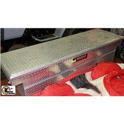 HUSKY ALUMINUM CHECKER PLATE TRUCK BOX WITH KEYS