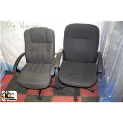 TWO VARIOUS BLACK FABRIC HYDRAULIC LIFT OFFICE