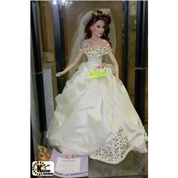 ASHTON DRAKE ELIZABETH BRIDE COLLECTIBLE DOLL