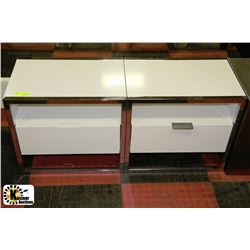 SHOWHOME PAIR OF WHITE CHROME NIGHT TABLES