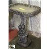 Image 1 : CEMENT SQUIRREL BIRDBATH PAINTED 22"X16"