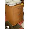 Image 1 : 3 DRAWER NIGHT TABLE