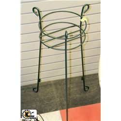 29 1/2" TALL THREE FOOTED GREEN METAL PLANT STAND