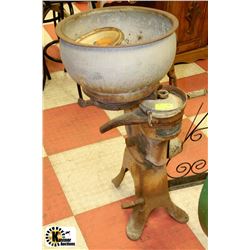 ANTIQUE CREAM SEPARATOR