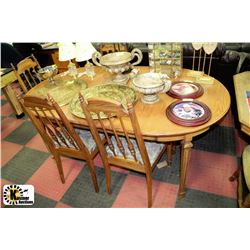 OAK TABLE WITH 5 CHAIRS