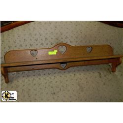 HEART KNICK KNACKS SHELF 21" LONG