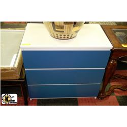 SHOWHOME WHITE AND BLUE 3 DRAWER DRESSER