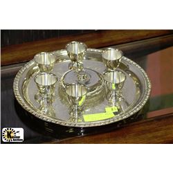 SILVERPLATED TRAY WITH EGG CUPS