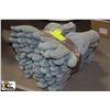 Image 1 : 12 PAIRS OF MENS WORK GLOVES