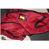 Image 1 : EXTRA LARGE RED CANVAS SPORTS BAG WITH WHEELS