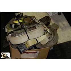 LOT OF RATCHET TIE DOWN STRAPS