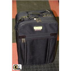 BLACK EVERLITE TRAVEL CARRY-ON BAG WITH