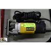Image 1 : DEWALT DW670 TRIM ROUTER